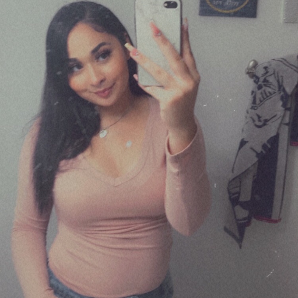 Meet your Posher, Jasmine